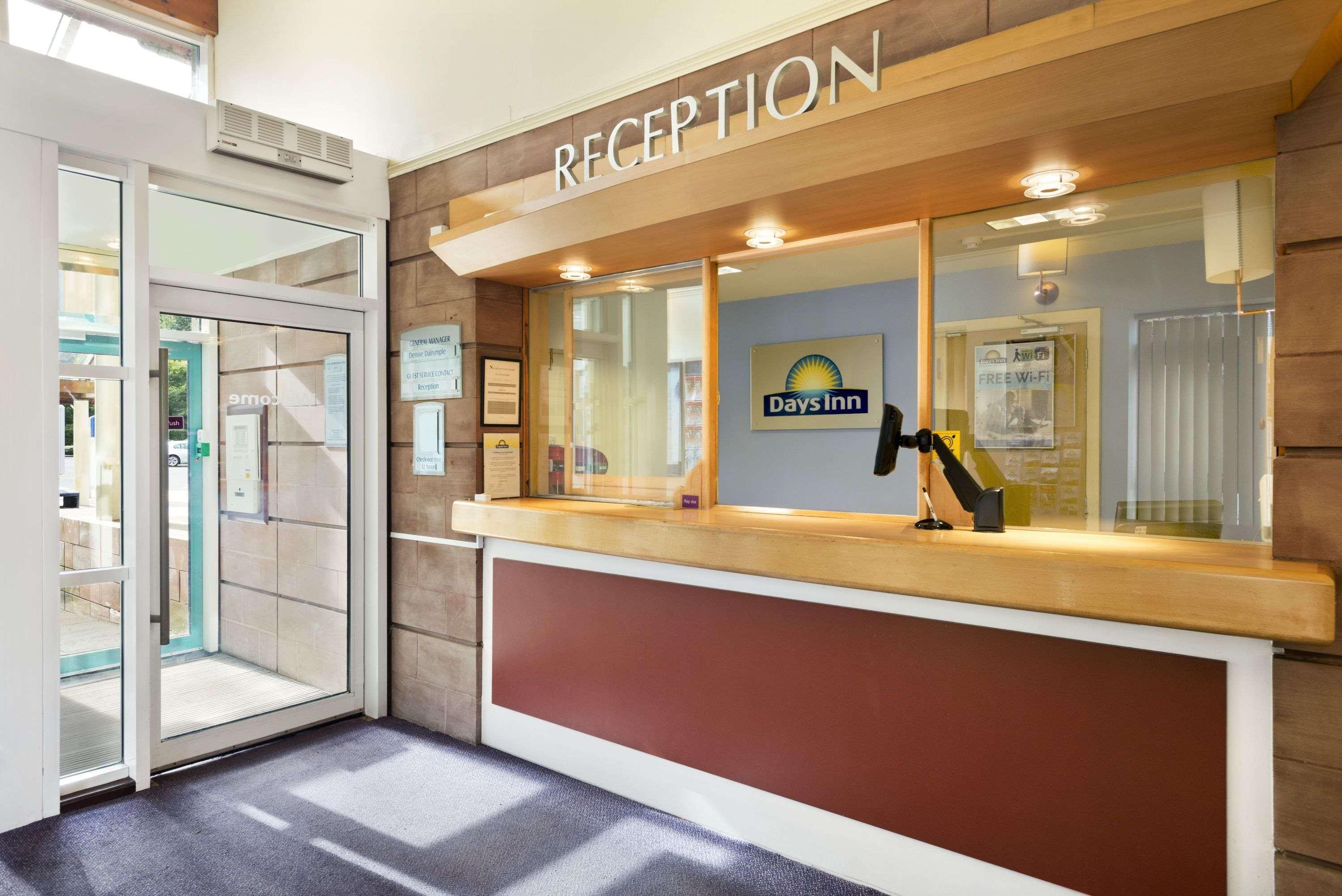 Days Inn Lockerbie - Annandale Water Johnstonebridge Exterior photo